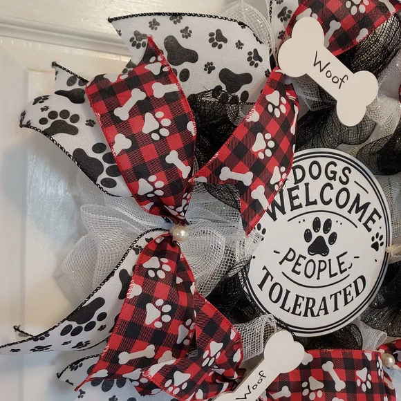 Dog Welcome Wreath For Door Decoration. Perfect Decor For A Dog Lover - Picture 3 of 3